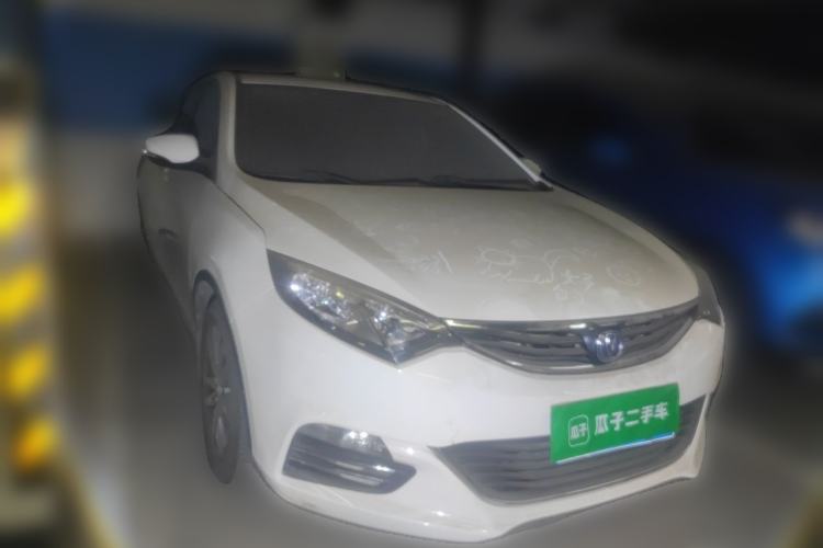 Used CHANGAN Eado 2015 1.6L Automatic Junku Model China V Standard Front Right 45 Deg