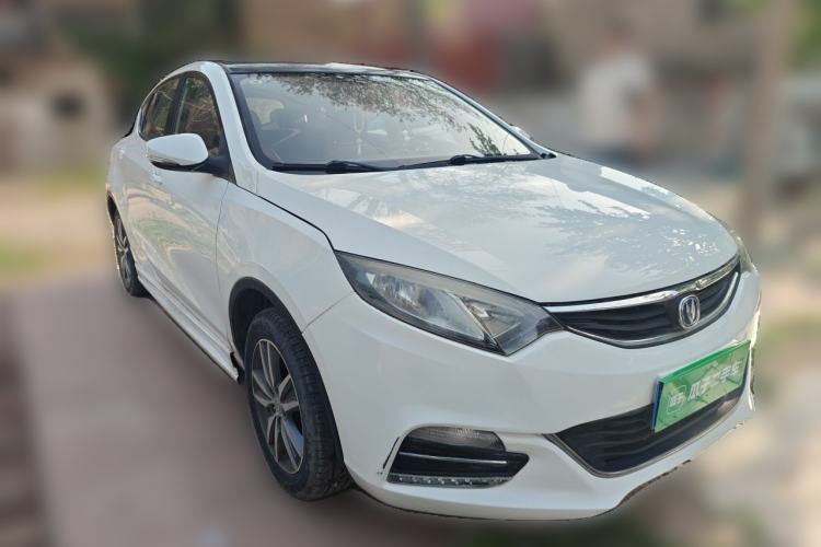 Used CHANGAN Eado 2015 1.6L Manual ZhiKu Model China V Standard Front Right 45 Deg