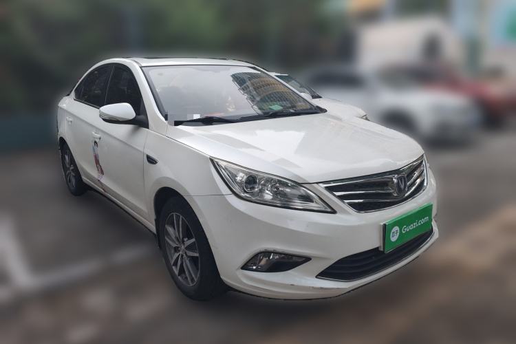 Used CHANGAN Eado 2015 1.6L Manual Luxury Model China V Standard Front Right 45 Deg