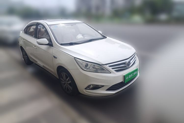 Used CHANGAN Eado 2015 1.6L Manual Flagship Model Front Right 45 Deg