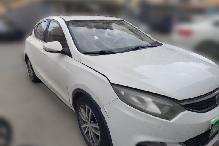 Used CHANGAN Eado 2015 1.6L Manual Junku Model China IV Standard Front Right 45 Deg