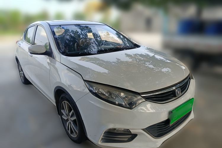 Used CHANGAN Eado 2015 1.6L Manual Junku Model China V Standard Front Right 45 Deg