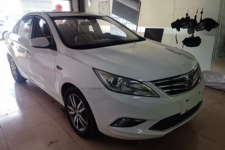 Used CHANGAN Eado 2015 1.6L Automatic Luxury Model Front Right 45 Deg