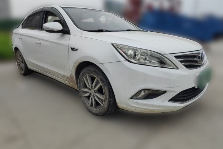 Used CHANGAN Eado 2015 1.6L Manual Luxury Model China V Standard Front Right 45 Deg