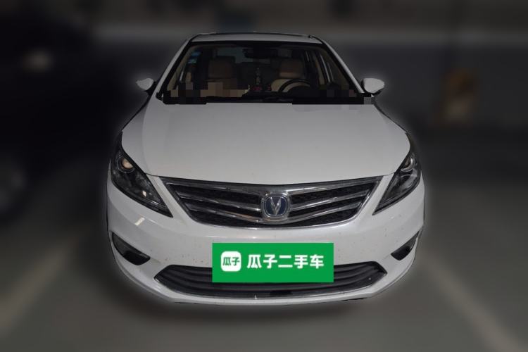 Used CHANGAN Eado 2015 1.6L Manual Luxury Model China IV Standard Front