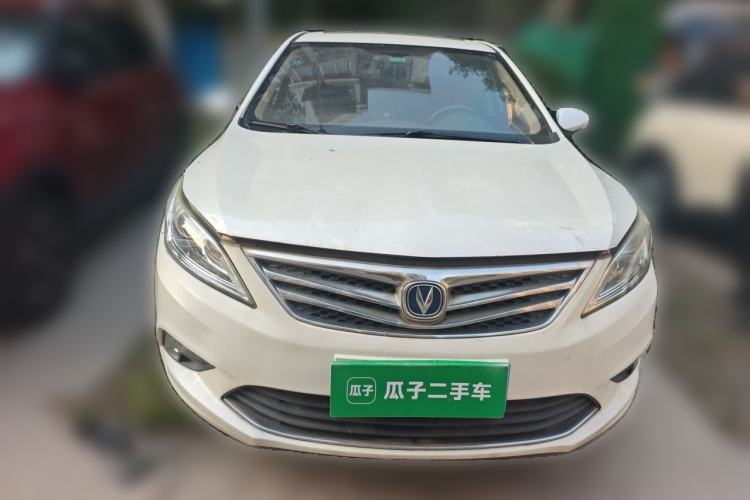 Used CHANGAN Eado 2015 1.6L Manual Luxury Model China IV Standard Front