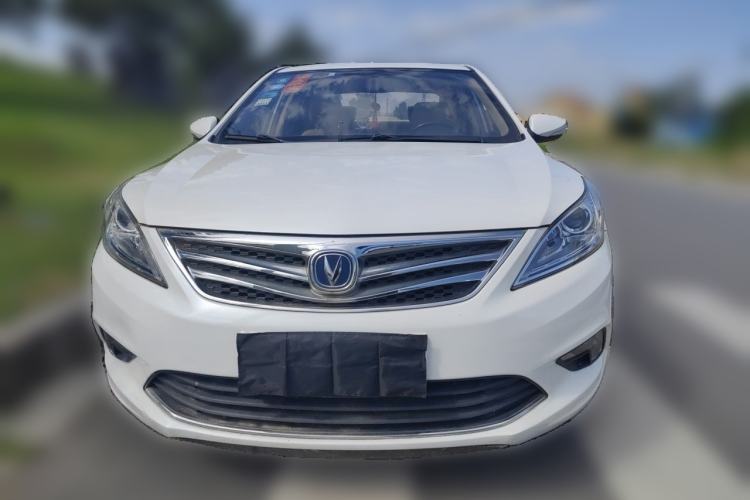 Used CHANGAN Eado 2015 1.6L Manual Luxury Model China IV Standard Front