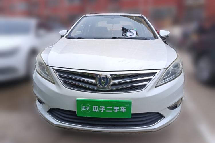 Used CHANGAN Eado 2015 1.6L Manual Luxury Model China IV Standard Front