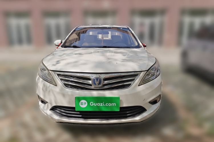 Used CHANGAN Eado 2015 1.6L Manual Luxury Model China IV Standard Front