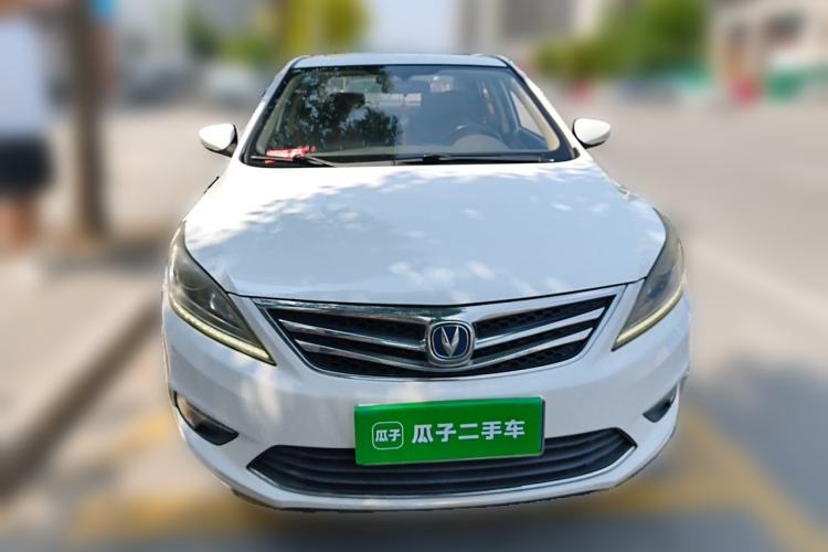 Used CHANGAN Eado 2015 1.6L Manual Luxury Model China IV Standard Front