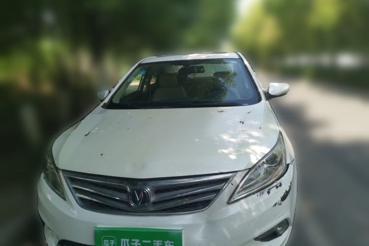 Used CHANGAN Eado 2015 1.6L Manual Luxury Model China IV Standard Front