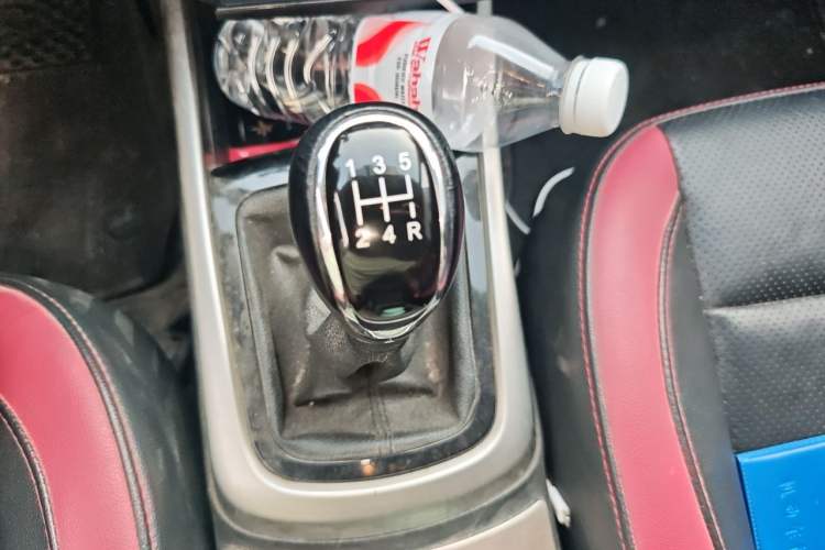 Used CHANGAN Eado 2015 1.6L Manual Junku Model China IV Standard Gear Lever