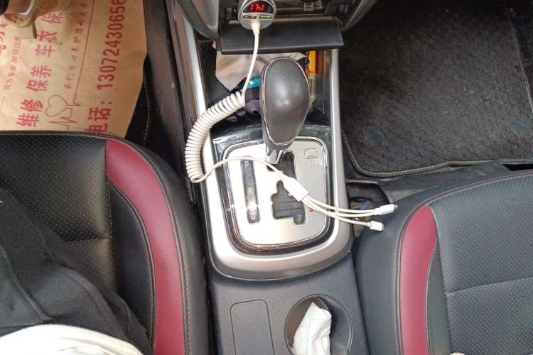 Used CHANGAN Eado 2015 1.6L Automatic Junku Model China V Standard Gear Lever
