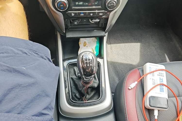 Used CHANGAN Eado 2015 1.6L Manual Junku Model China V Standard Gear Lever