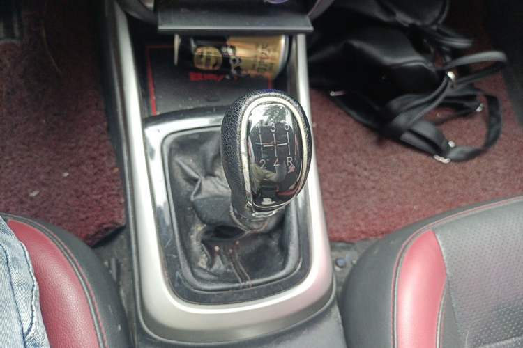 Used CHANGAN Eado 2015 1.6L Manual Junku Model China IV Standard Gear Lever