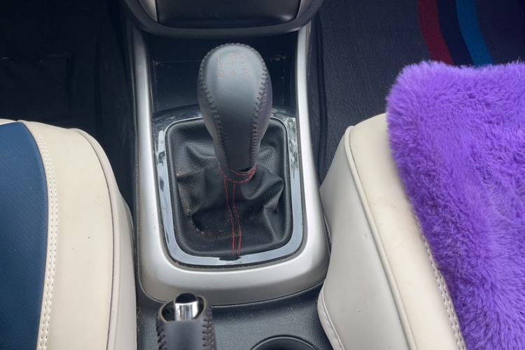Used CHANGAN Eado 2015 1.6L Manual Junku Model China V Standard Gear Lever
