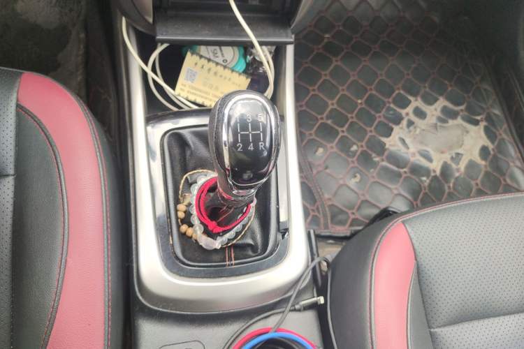 Used CHANGAN Eado 2015 1.6L Manual Junku Model China V Standard Gear Lever
