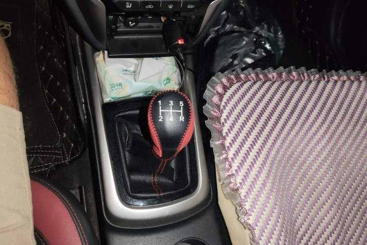 Used CHANGAN Eado 2015 1.6L Manual Junku Model China IV Standard Gear Lever