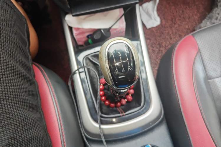 Used CHANGAN Eado 2015 1.6L Manual Junku Model China V Standard Gear Lever