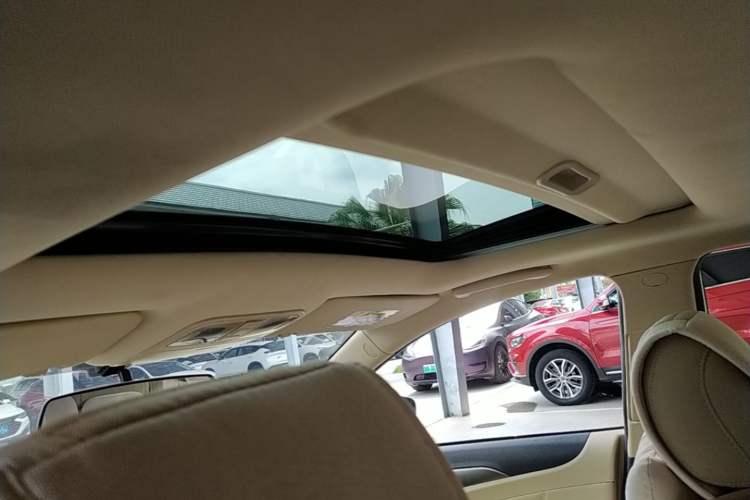 Used CHANGAN Eado 2015 1.6L Manual Luxury Model China V Standard Headliner