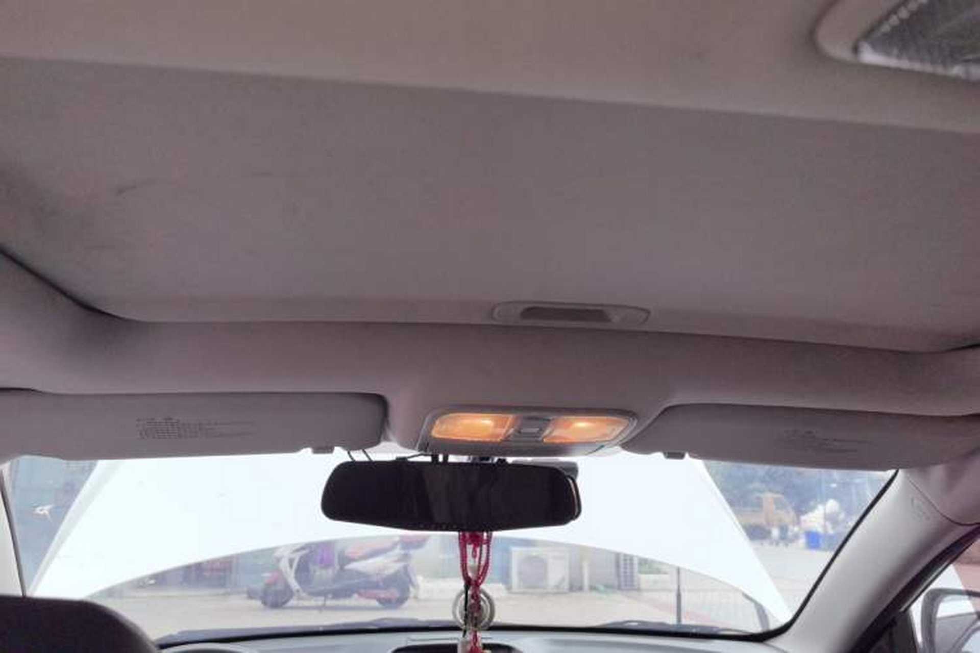 Used CHANGAN Eado 2015 1.6L Manual ZhiKu Model China IV Standard Headliner