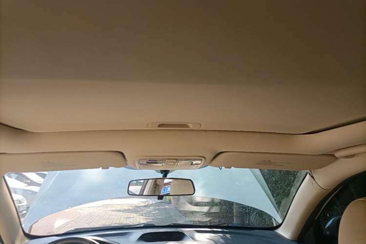 Used CHANGAN Eado 2015 1.6L Automatic Luxury Model Headliner