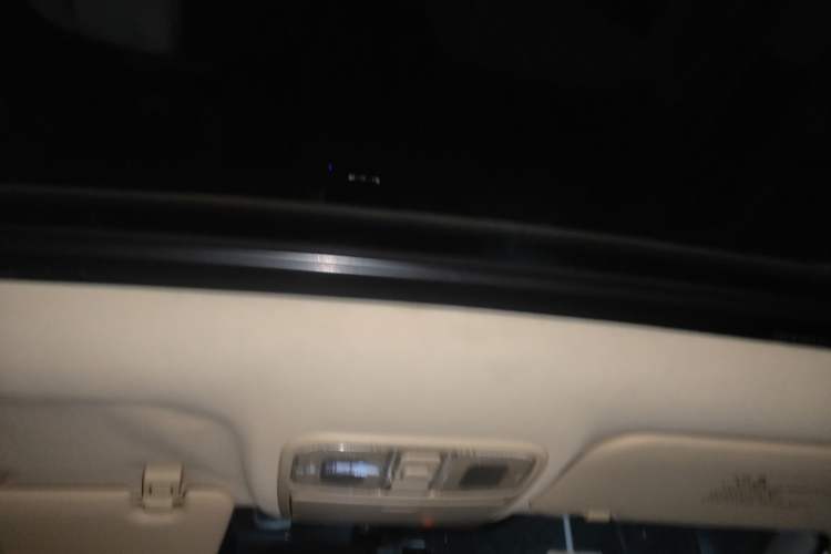 Used CHANGAN Eado 2015 1.6L Manual Luxury Model China IV Standard Headliner