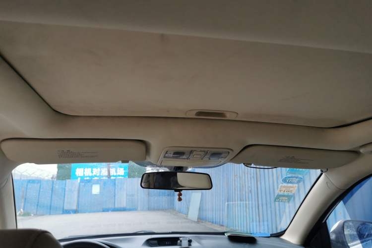 Used CHANGAN Eado 2015 1.6L Manual Luxury Model China IV Standard Headliner