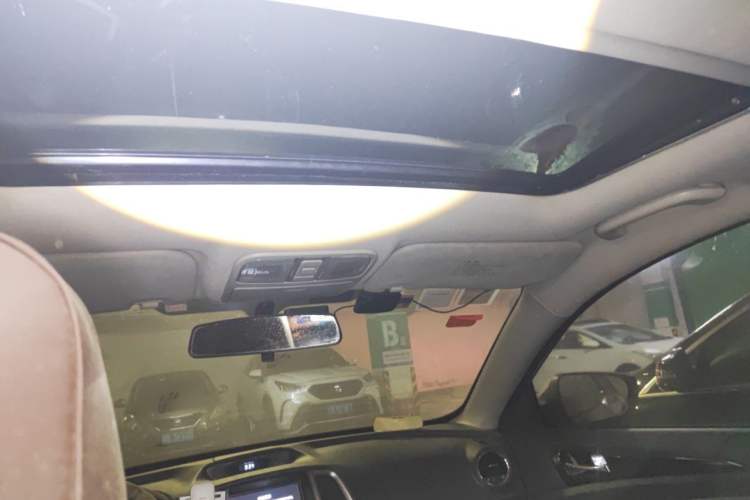 Used CHANGAN Eado 2015 1.6L Manual Junku Model China IV Standard Headliner