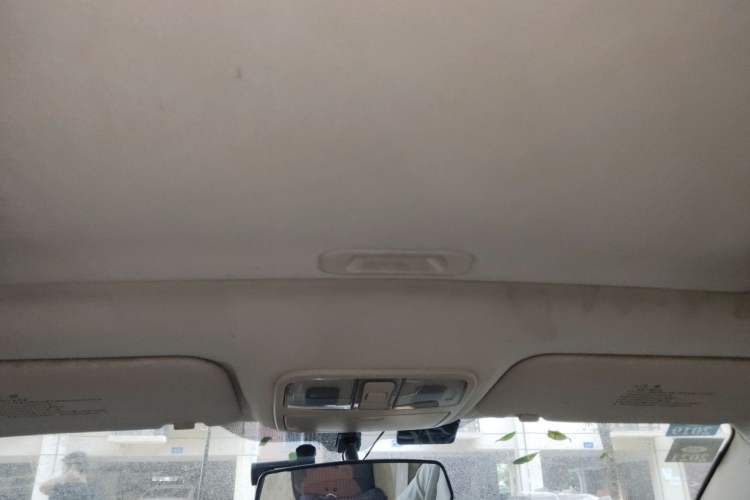 Used CHANGAN Eado 2015 1.6L Manual Luxury Model China IV Standard Headliner