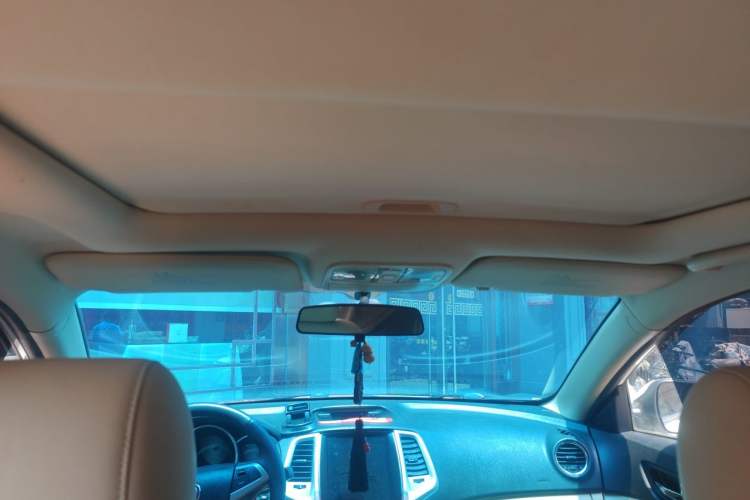 Used CHANGAN Eado 2015 1.6L Manual Luxury Model China V Standard Headliner