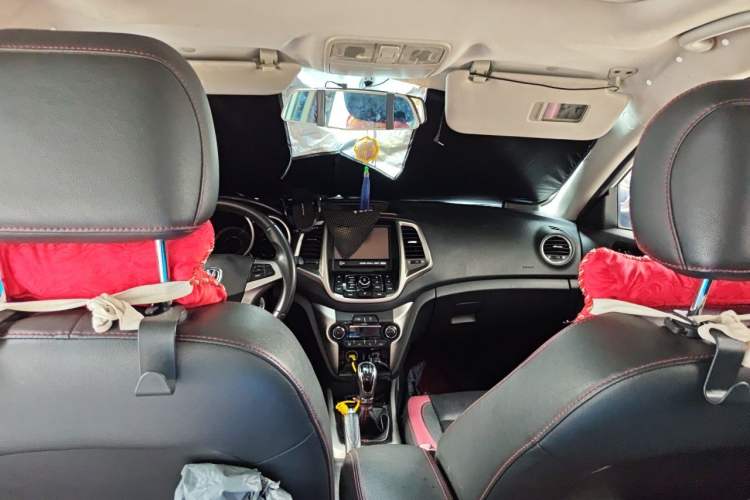 Used CHANGAN Eado 2015 1.6L Manual ZhiKu Model China V Standard Headliner