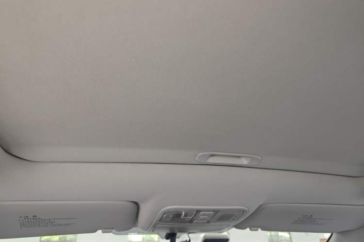 Used CHANGAN Eado 2015 1.6L Automatic Junku Model China IV Standard Headliner