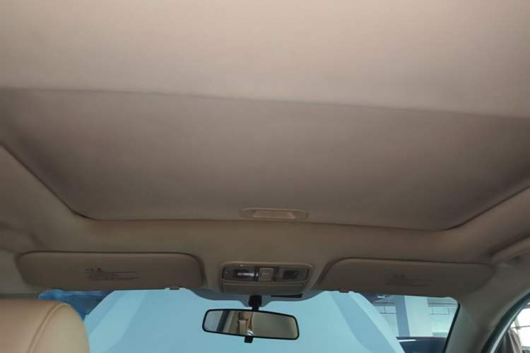 Used CHANGAN Eado 2015 1.6L Automatic Luxury Model Headliner