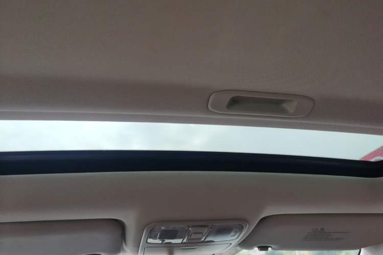 Used CHANGAN Eado 2015 1.6L Manual Junku Model China IV Standard Headliner