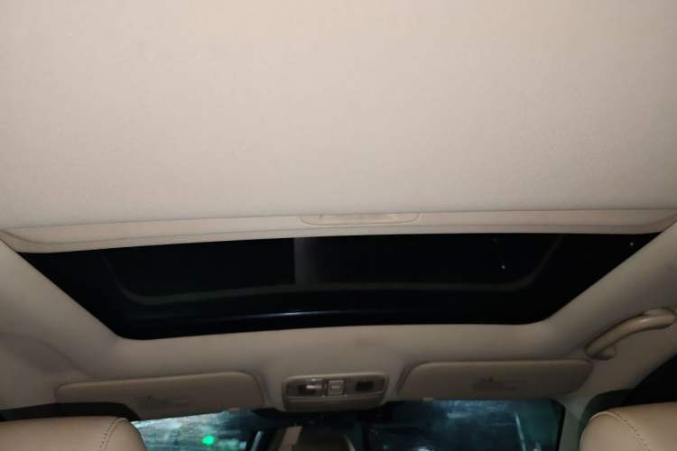Used CHANGAN Eado 2015 1.6L Manual Luxury Model China IV Standard Headliner