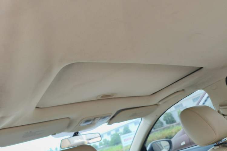 Used CHANGAN Eado 2015 1.6L Automatic Luxury Model Headliner