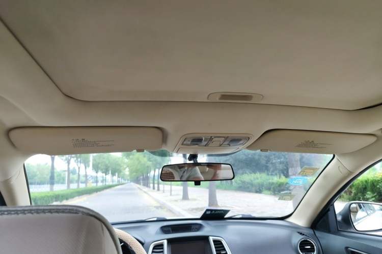 Used CHANGAN Eado 2015 1.6L Manual Luxury Model China V Standard Headliner