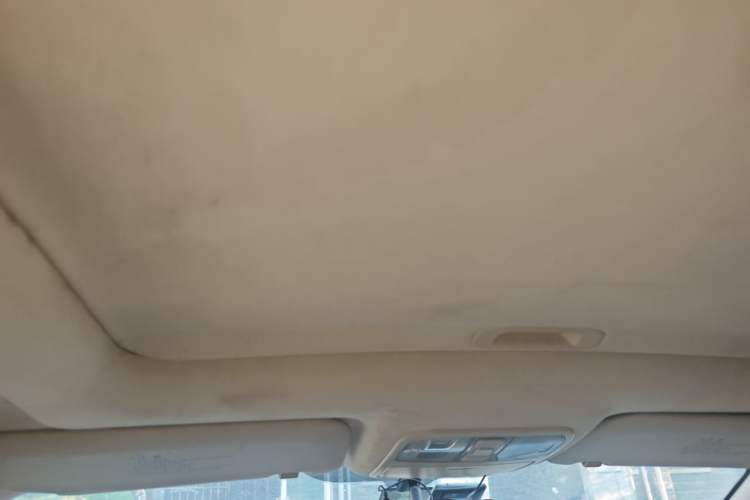 Used CHANGAN Eado 2015 1.6L Manual Luxury Model China IV Standard Headliner