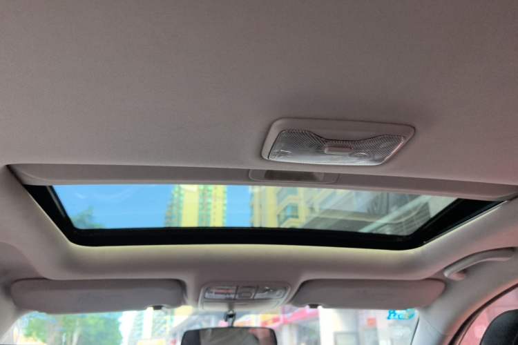 Used CHANGAN Eado 2015 1.6L Automatic Junku Model China IV Standard Headliner
