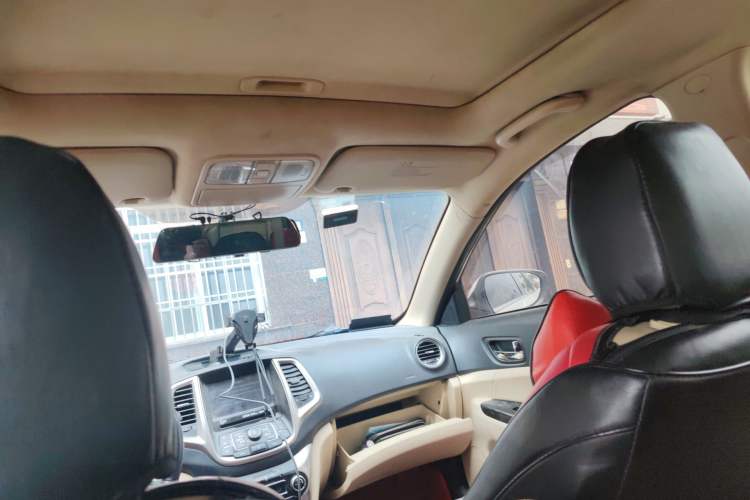 Used CHANGAN Eado 2015 1.6L Manual Luxury Model China V Standard Headliner