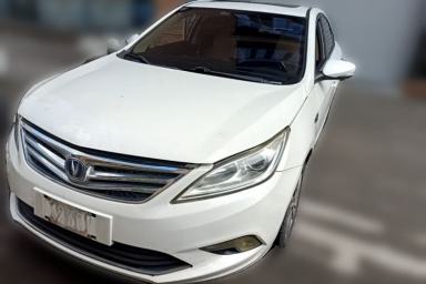 Used CHANGAN Eado 2015 1.6L Manual Luxury Model China IV Standard