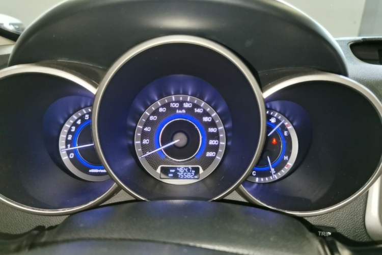Used CHANGAN Eado 2015 1.6L Manual Luxury Model China V Standard Instrument Cluster