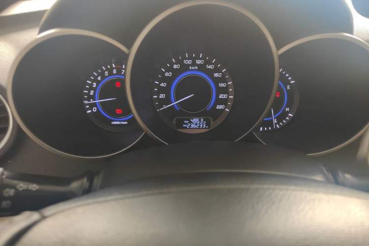 Used CHANGAN Eado 2015 1.6L Manual Luxury Model China V Standard Instrument Cluster