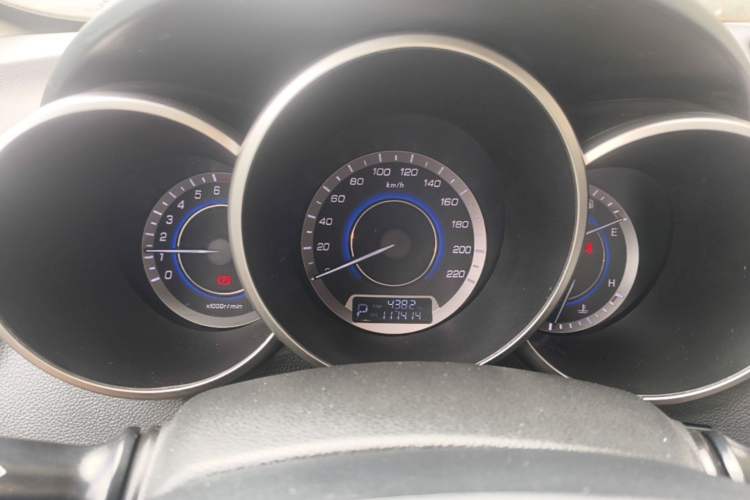 Used CHANGAN Eado 2015 1.6L Automatic Junku Model China IV Standard Instrument Cluster