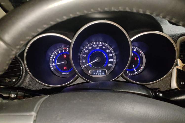Used CHANGAN Eado 2015 1.6L Manual Luxury Model China V Standard Instrument Cluster