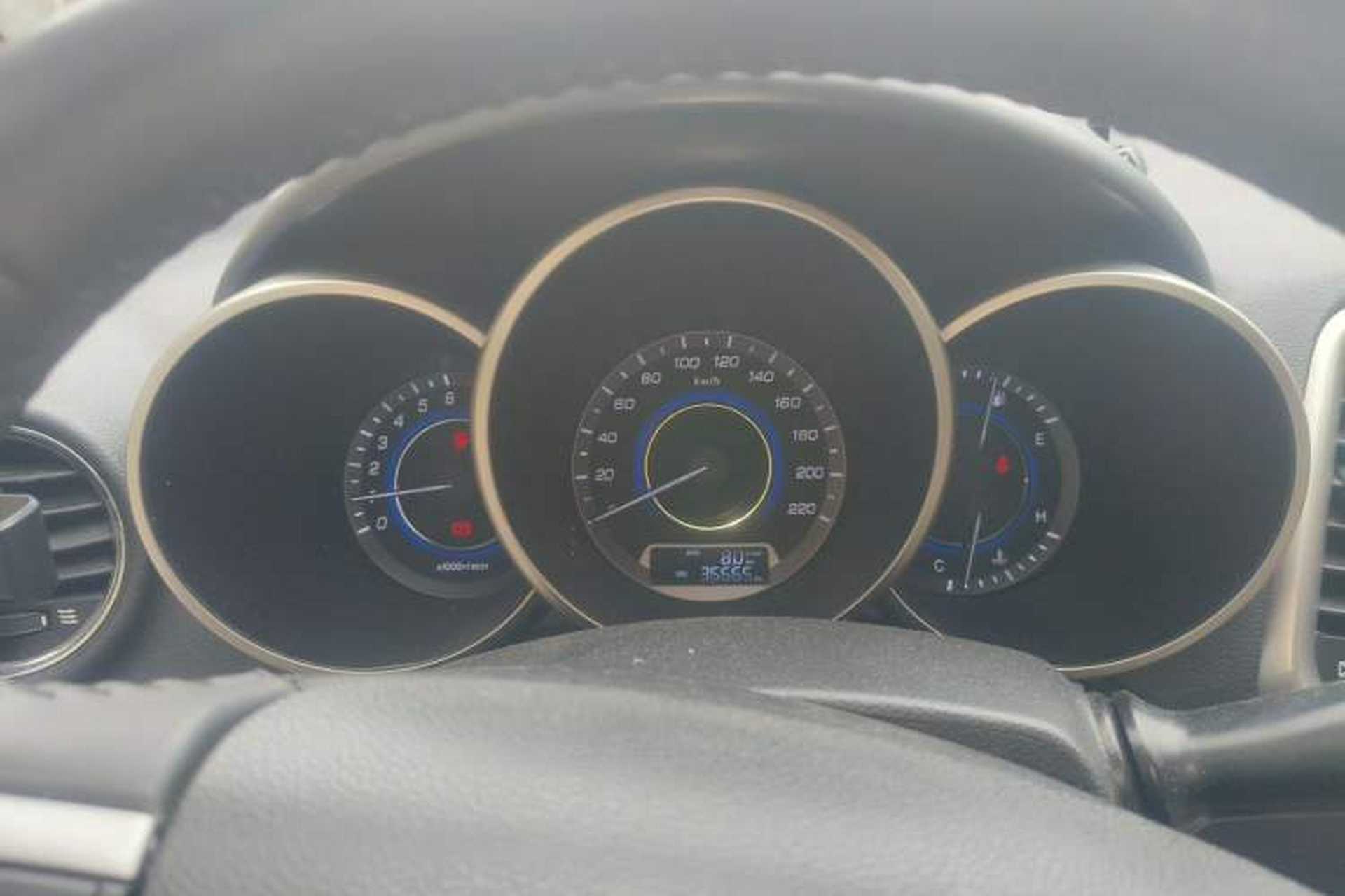 Used CHANGAN Eado 2015 1.6L Manual Flagship Model Instrument Cluster