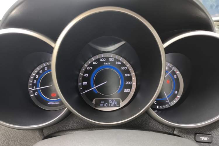 Used CHANGAN Eado 2015 1.6L Manual Junku Model China V Standard Instrument Cluster