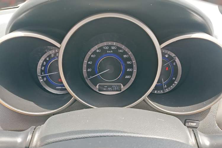 Used CHANGAN Eado 2015 1.6L Manual Junku Model China V Standard Instrument Cluster