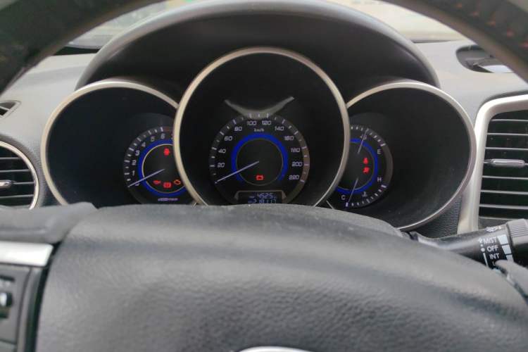 Used CHANGAN Eado 2015 1.6L Manual Junku Model China IV Standard Instrument Cluster